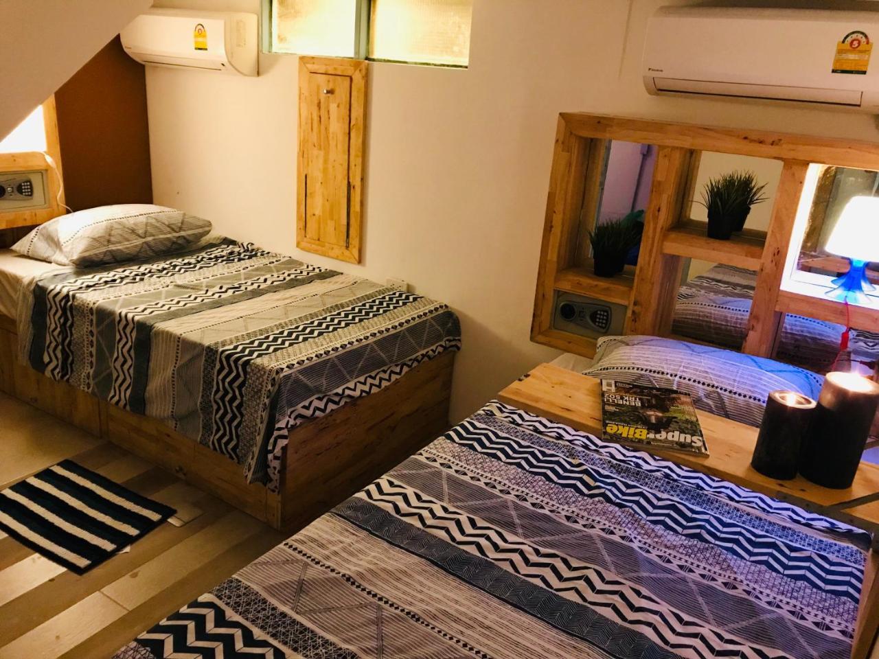 Blu Cabin Ari Stylish Gay Poshtel Бангкок Экстерьер фото